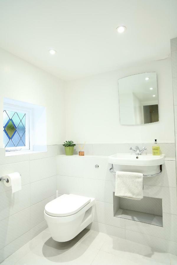 Southcot Place, With Garden Bath